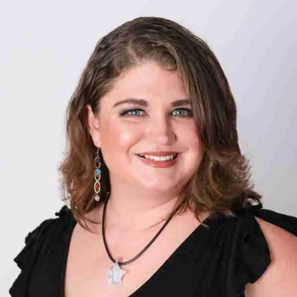 Emily Licensed Massage Therapist at Therapeutic Elements Center for Massage Therapy