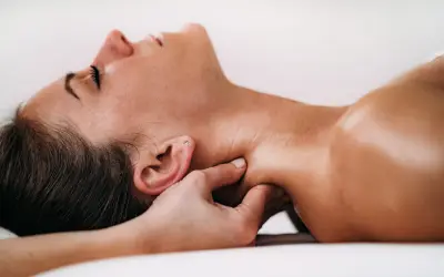 Your First Therapeutic Massage for Pain Relief | Expectations and More